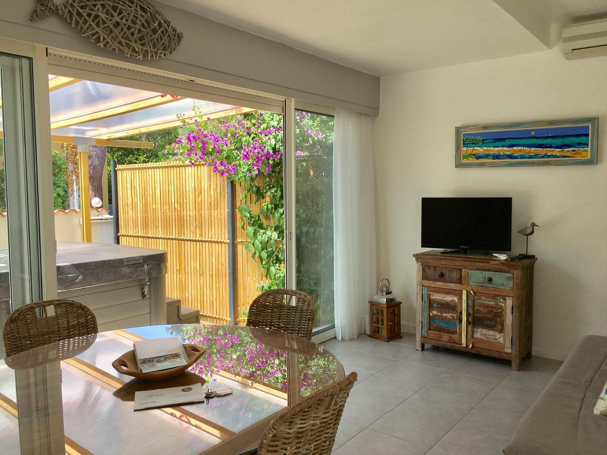 Villa L'Amiraute Agde Eksteriør billede